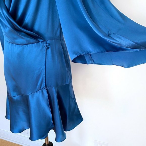 NEW Free People Strike a Pose Silk Mini Dress Sz 4 - Picture 9 of 11